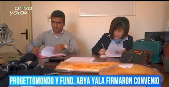 Firma de convenio entre Progettomondo y Fundación Abya Yala